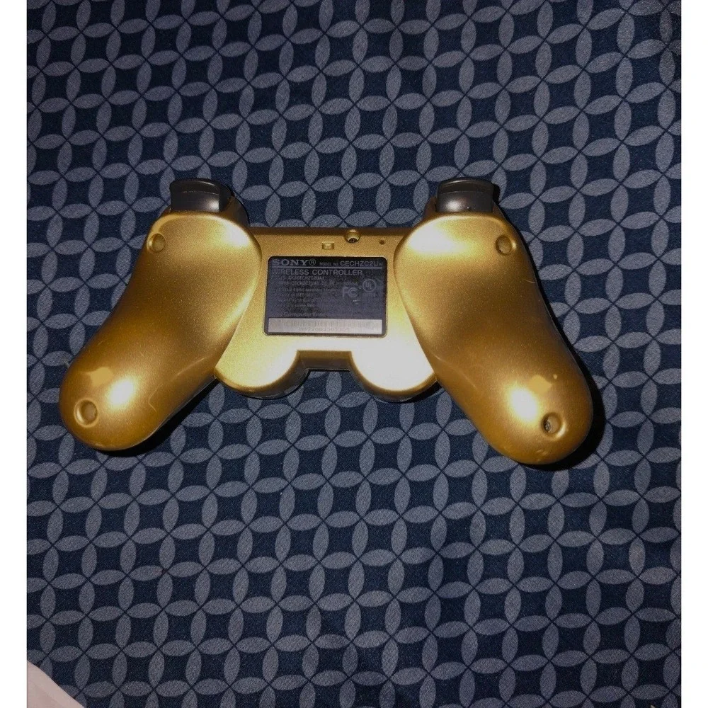 Sony DUALSHOCK 3 Wireless Controller gold great condition